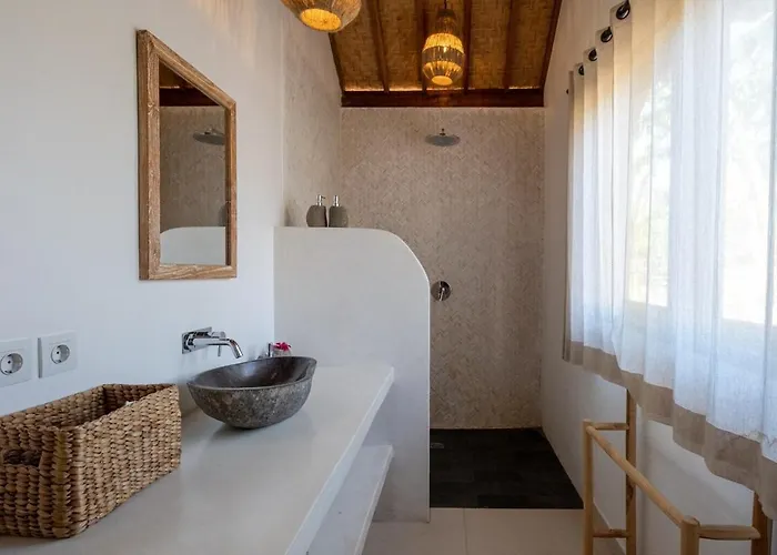 Villa 3br Joglo Catalina - Family Gataway - Heart Of *