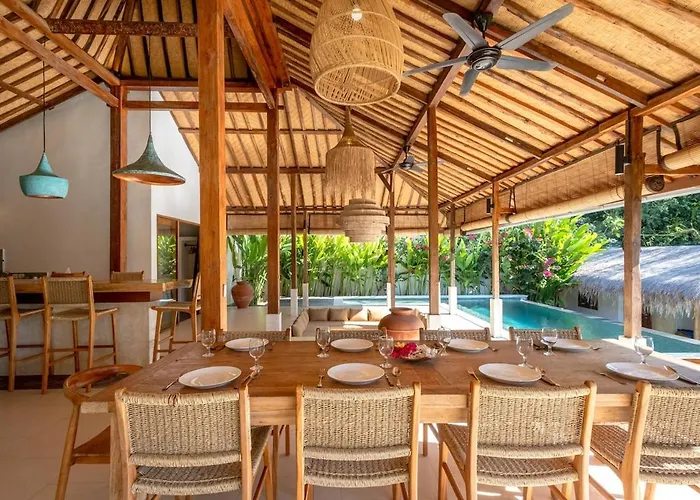 Villa 3br Joglo Catalina - Family Gataway - Heart Of